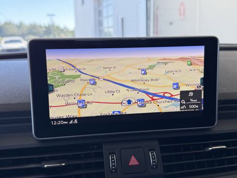 Used 2018 Audi Q5 2.0T Premium Plus w/ Premium Plus Package image 15