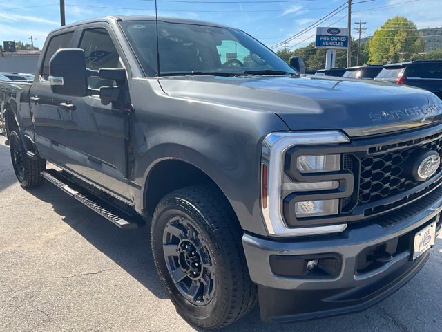 Used 2024 Ford F250 XL w/ STX Appearance Package AWD/4WD image 9