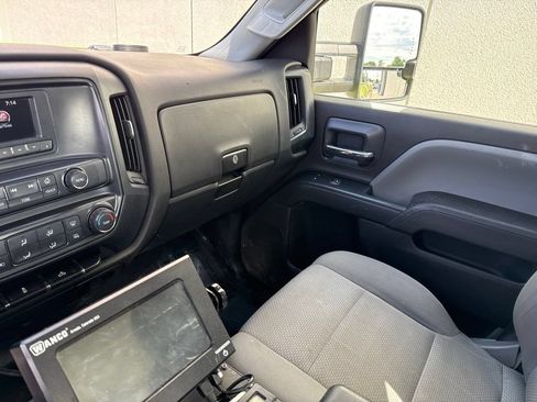 Used 2017 GMC Sierra 3500 4x4 Crew Cab image 21