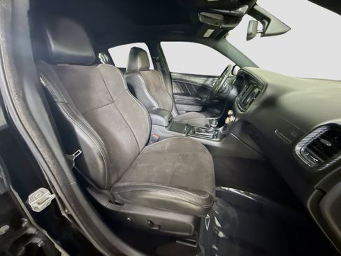 Used 2020 Dodge Charger R/T w/ Plus Group image 29