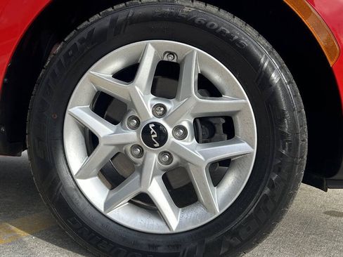 Used 2022 Kia Soul LX w/ Technology Package image 38