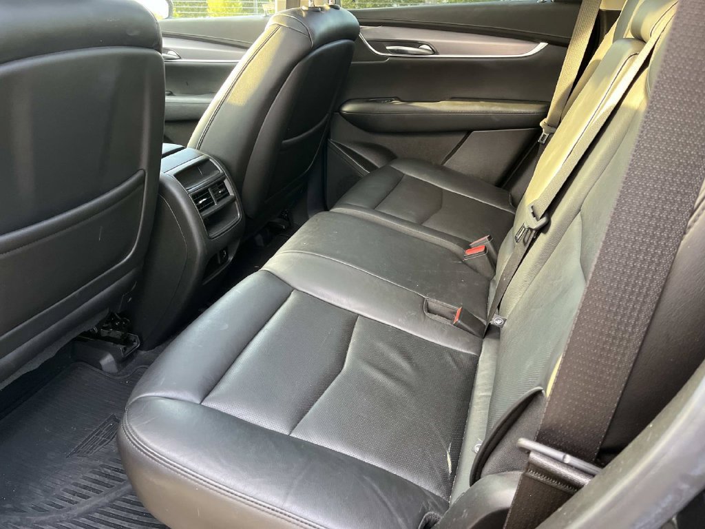 Used 2019 Cadillac XT5 Luxury FWD image 19