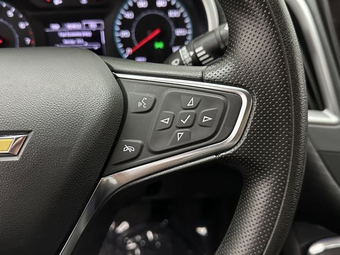 Used 2025 Chevrolet Malibu LT image 17