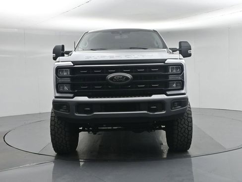 Used 2023 Ford F250 XLT w/ Black Appearance Package image 33