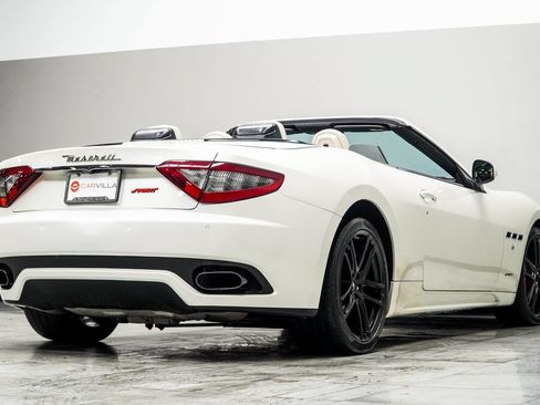 Used 2017 Maserati GranTurismo Sport RWD image 15