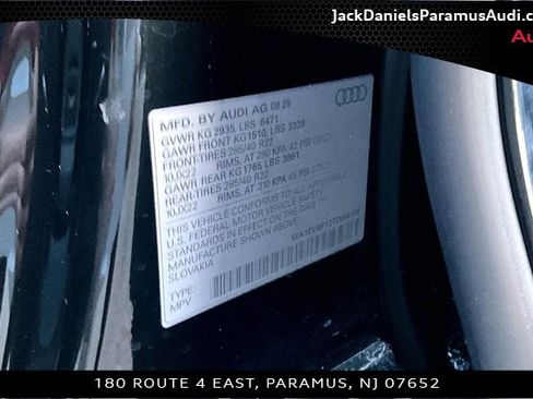 New 2026 Audi Q8 Premium Plus image 12