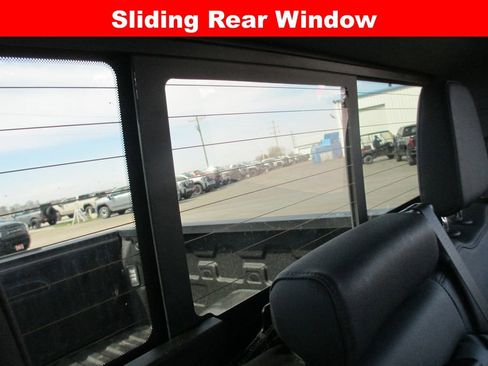 Used 2024 GMC Sierra 1500 SLT w/ SLT Premium Plus Package image 27