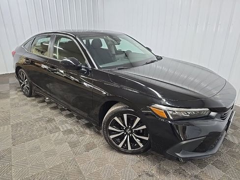 Used 2023 Honda Civic EX image 7