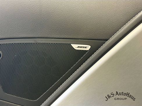Used 2016 Chevrolet Corvette Stingray Coupe w/ 2LT Preferred Equipment Group RWD image 23