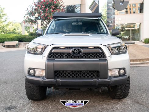 Used 2011 Toyota 4Runner SR5 image 2