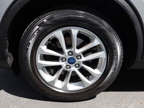 Certified 2020 Ford Escape SE AWD/4WD image 10