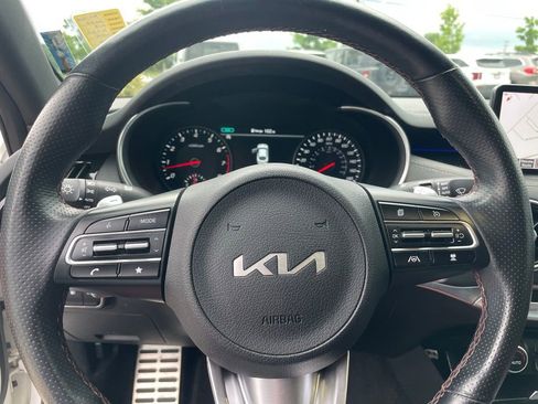Used 2022 Kia Stinger GT2 w/ Scorpion Package AWD/4WD image 15