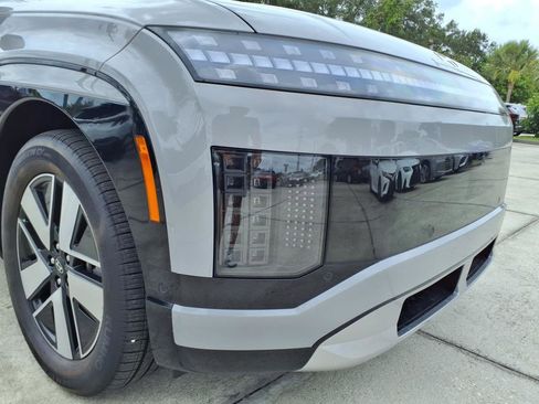 New 2026 Hyundai Ioniq 9 SEL image 9