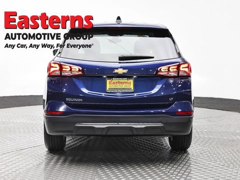 Used 2023 Chevrolet Equinox LT w/ Driver Convenience Package FWD image 6