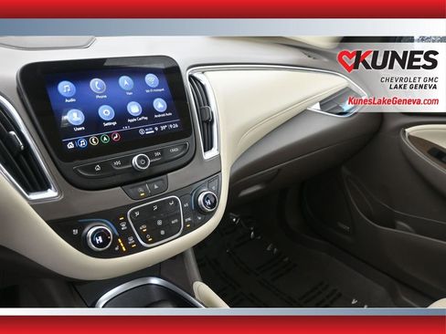 Used 2024 Chevrolet Malibu LT FWD image 21