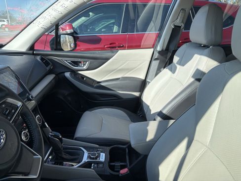 Certified 2024 Subaru Forester Limited image 8