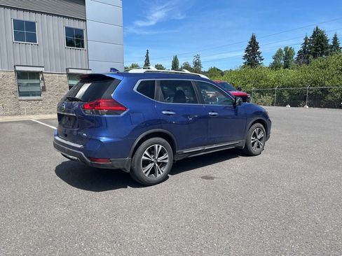 Used 2017 Nissan Rogue SL w/ SL Premium Package FWD image 37