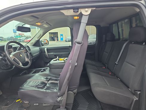 Used 2011 Chevrolet Silverado 1500 LT w/ All-Star Edition RWD image 12