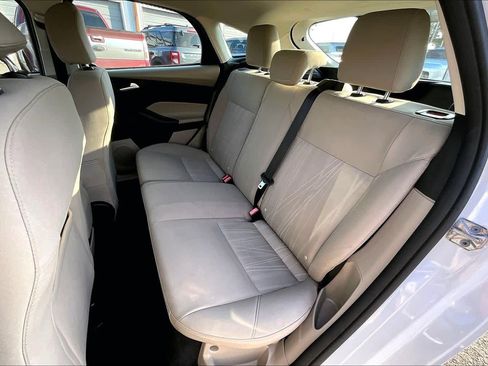 Used 2016 Ford Focus SE image 20