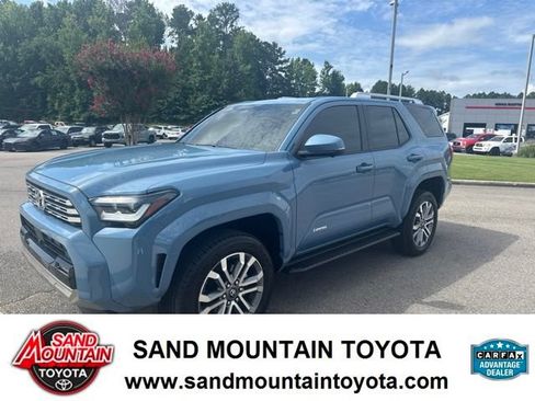 Used 2025 Toyota 4Runner Limited AWD/4WD image 6