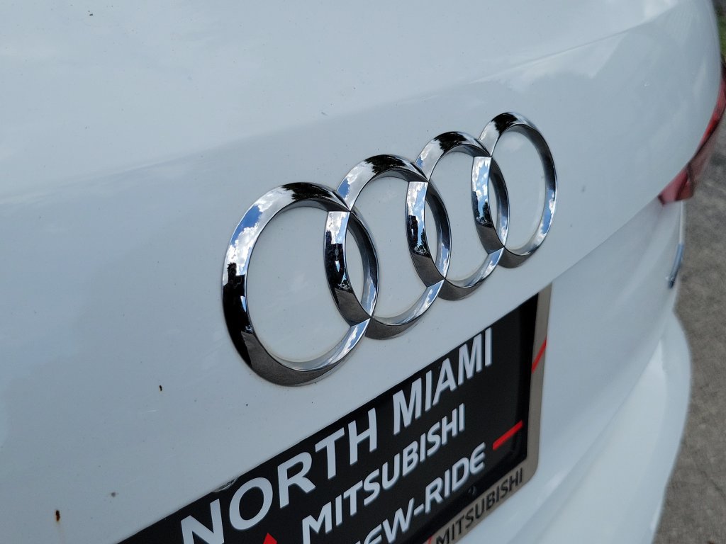 Used 2021 Audi Q3 2.0T Premium w/ Convenience Package AWD/4WD image 11