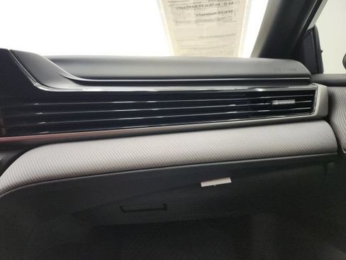 Used 2026 Toyota Camry SE FWD image 72