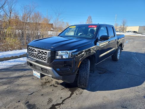Certified 2023 Nissan Frontier SV w/ Technology Package image 5