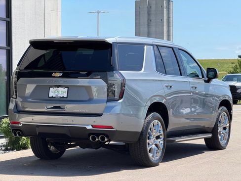 Used 2026 Chevrolet Tahoe Premier w/ Sun And Tow Package AWD/4WD image 5