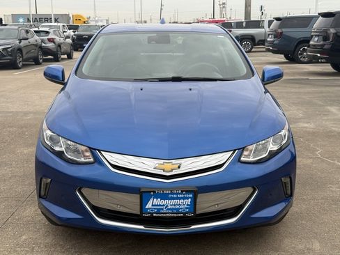 Used 2017 Chevrolet Volt Premier w/ Driver Confidence II Package image 3