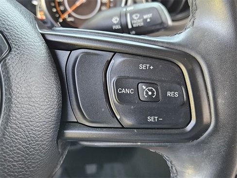 Used 2021 Jeep Wrangler Sport S image 20