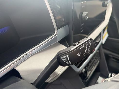 New 2026 Volkswagen Taos SE AWD/4WD image 49