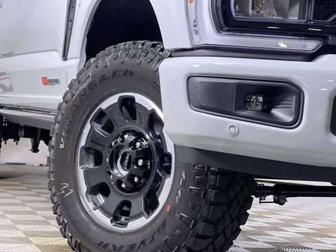 New 2026 Ford F250 Lariat w/ Tremor Off-Road Package image 10