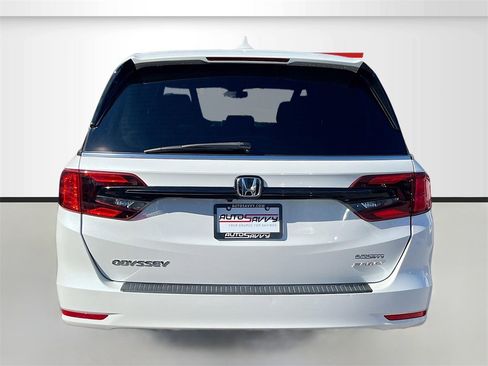 Used 2023 Honda Odyssey Sport image 6