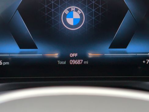 Used 2024 BMW 230i xDrive Coupe w/ Premium Package image 15