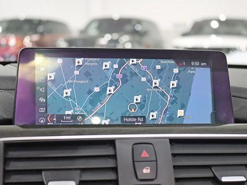 Used 2018 BMW M4 Convertible RWD image 20