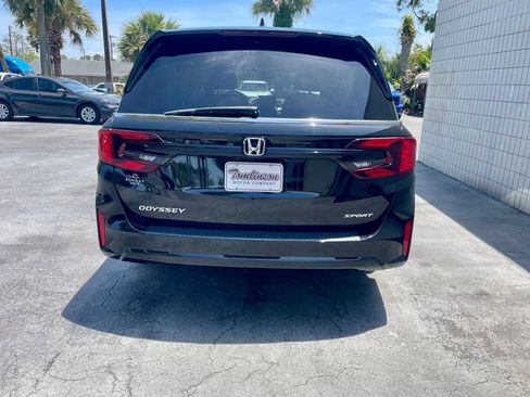 Used 2025 Honda Odyssey Sport-L image 4