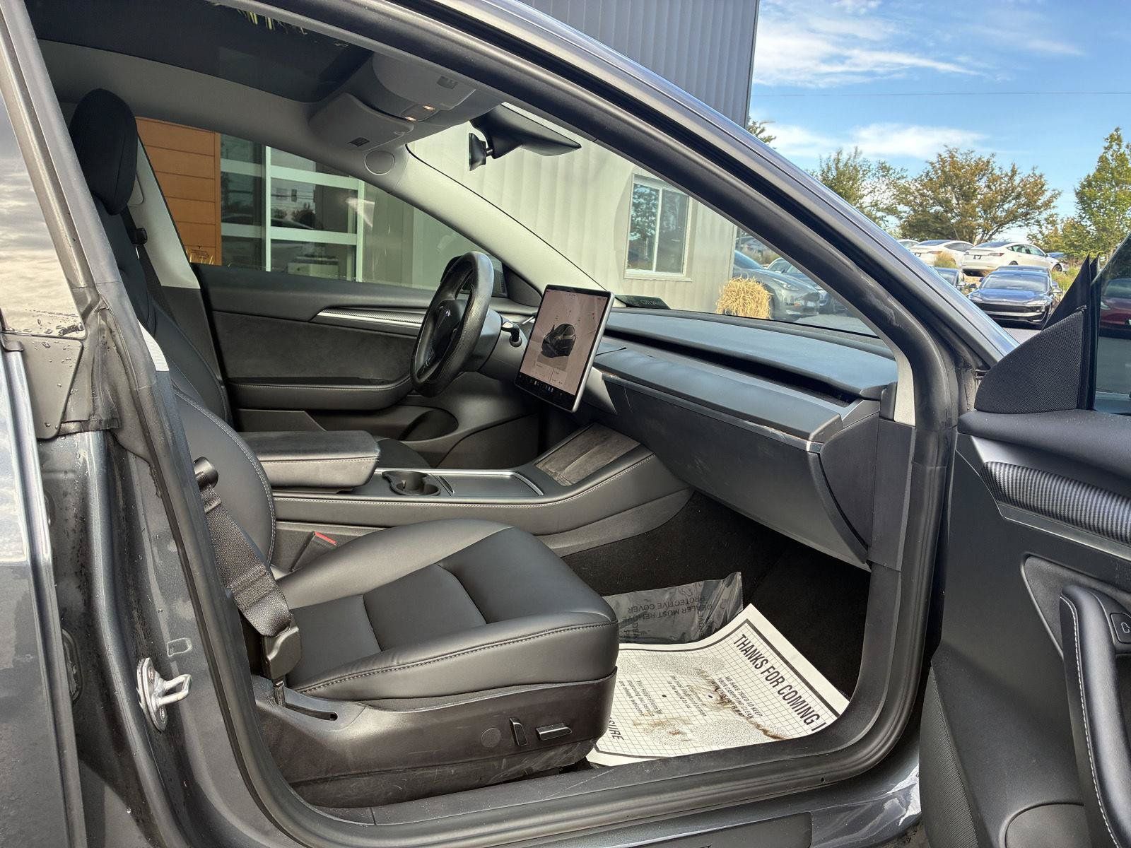 Used 2023 Tesla Model 3 Standard Range RWD image 14