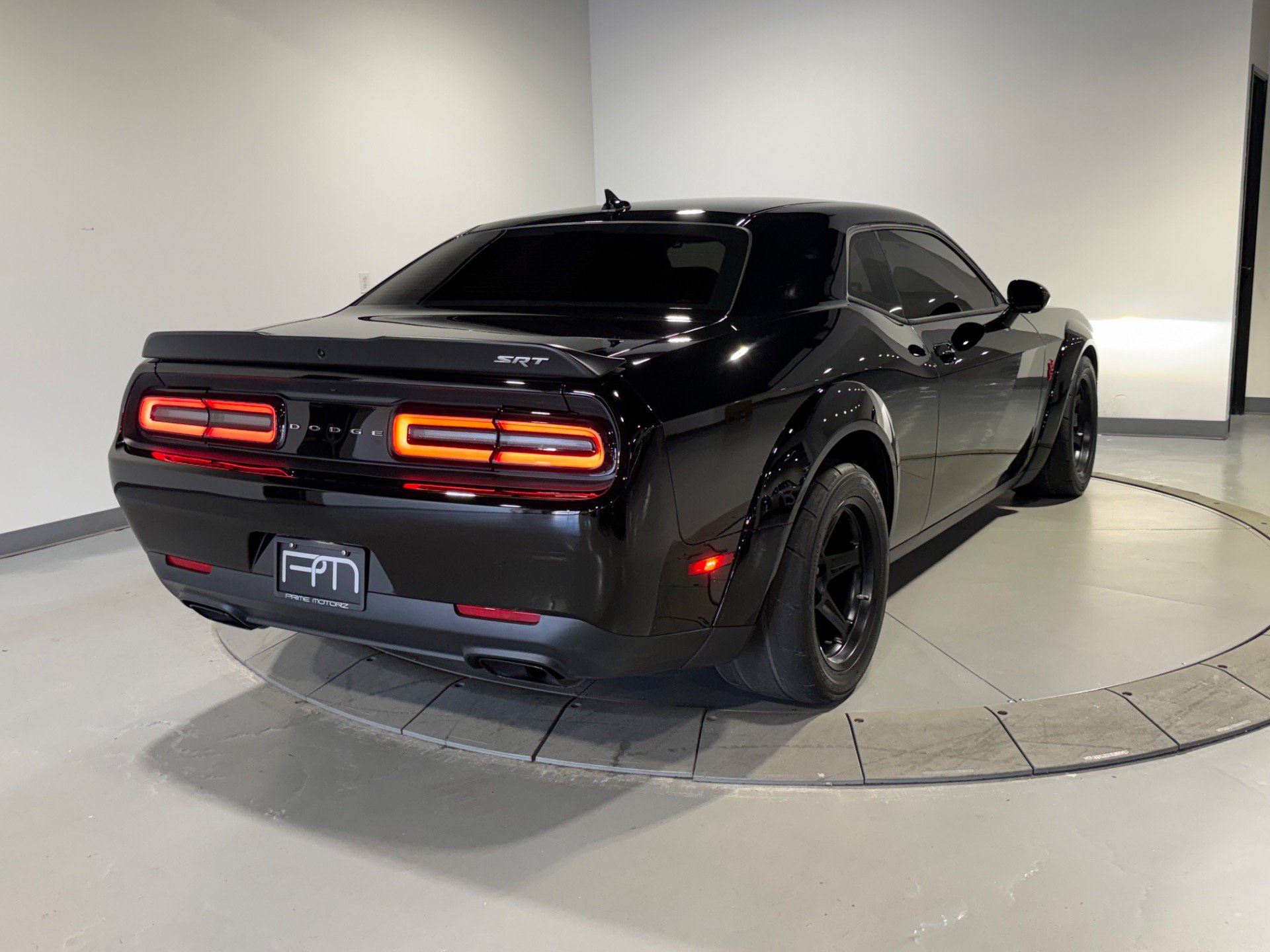 Used 2018 Dodge Challenger SRT Demon RWD image 10