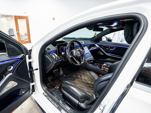 Used 2021 Mercedes-Benz S 580 4MATIC Sedan image 37