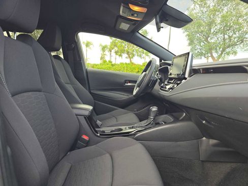 Used 2022 Toyota Corolla SE image 11