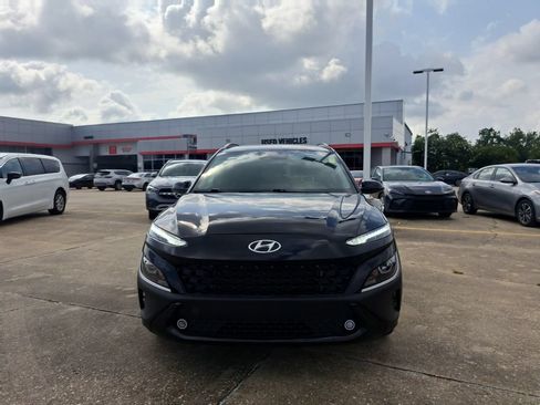 Used 2023 Hyundai Kona SEL w/ Cargo Package AWD/4WD image 2