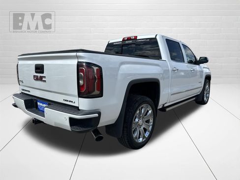 Used 2017 GMC Sierra 1500 Denali w/ Denali Ultimate Package AWD/4WD image 3
