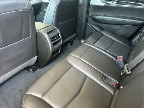 Used 2023 Cadillac XT5 Premium Luxury w/ Technology Package FWD image 14