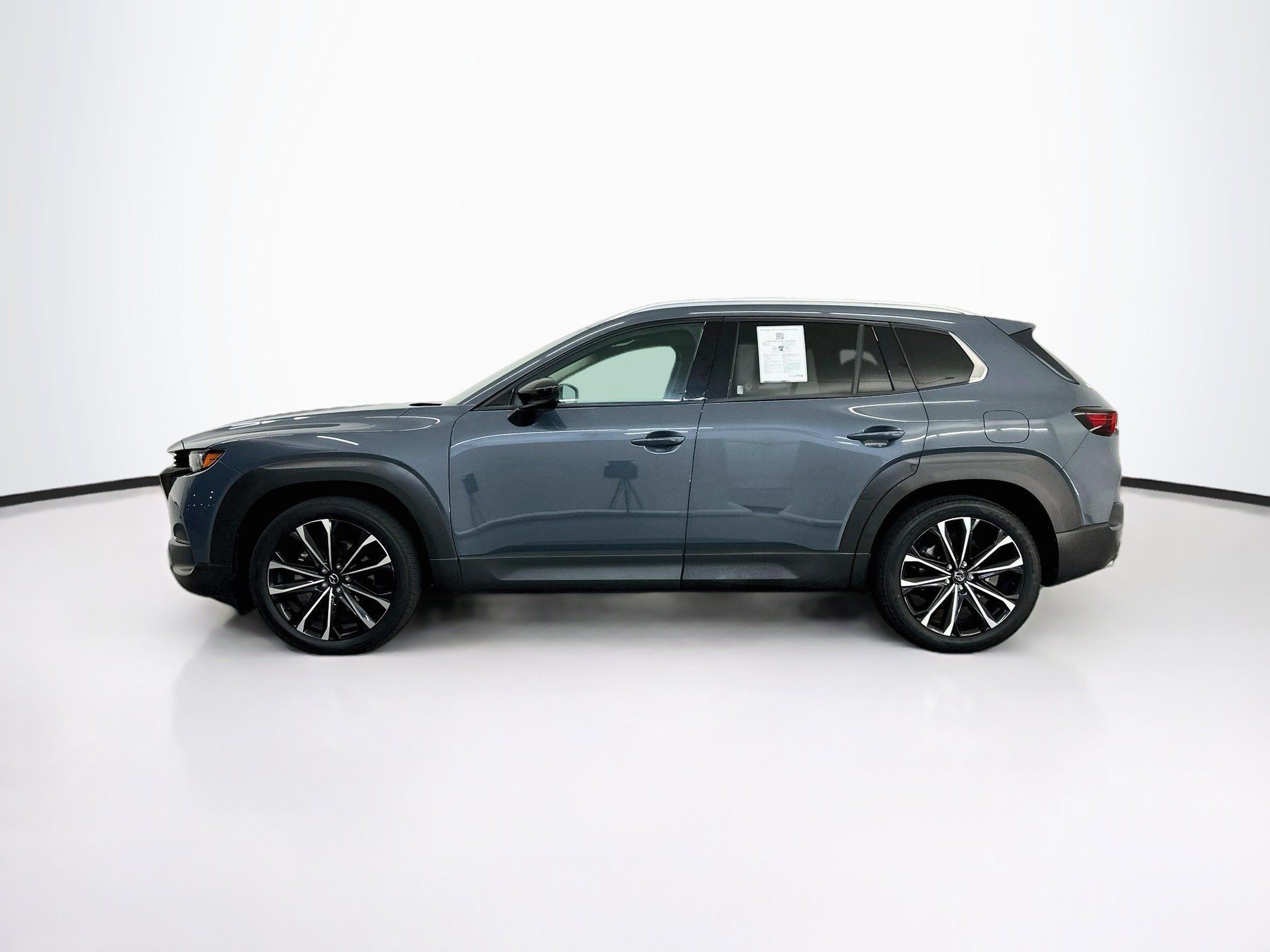 Used 2025 MAZDA CX-50 AWD 2.5 S w/ Premium Plus Pkg image 4