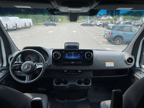 New 2026 Mercedes-Benz Sprinter 3500 image 7