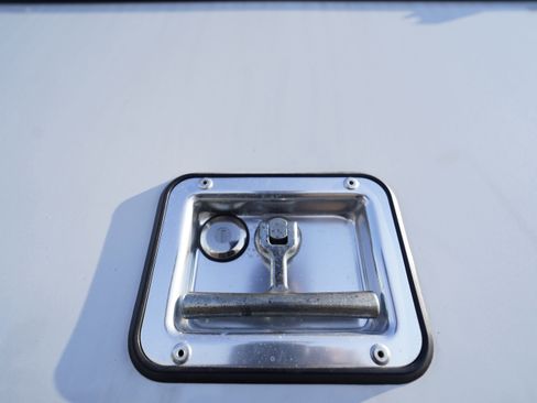 New 2024 Chevrolet Silverado 1500 W/T w/ WT Value Package image 32