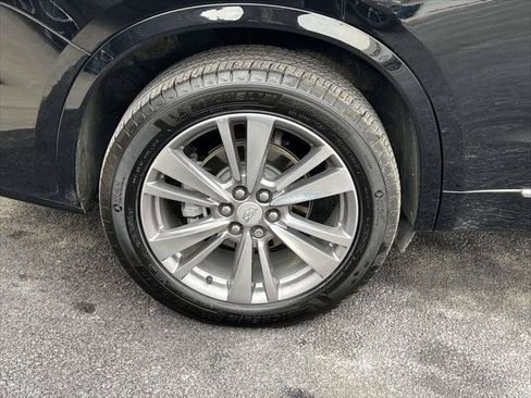 Used 2024 Cadillac XT6 Premium Luxury AWD/4WD image 8