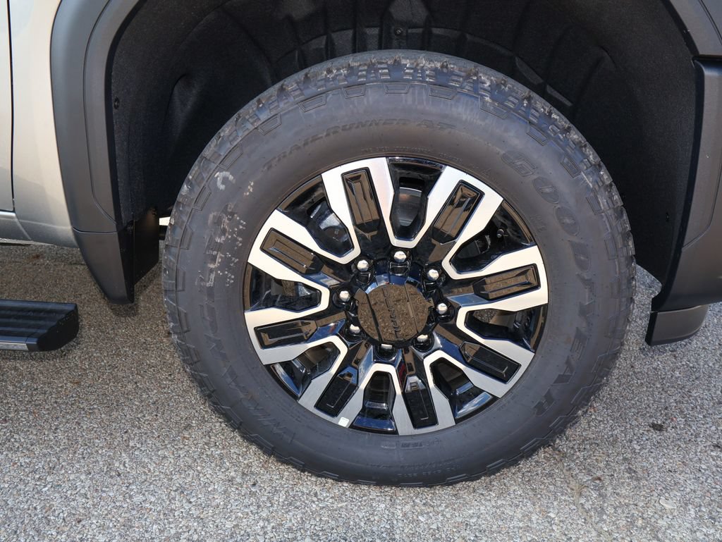 New 2026 GMC Sierra 3500 Denali Ultimate AWD/4WD image 36