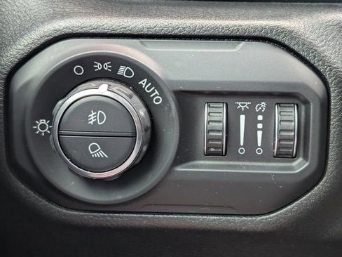 Used 2021 Jeep Gladiator Overland AWD/4WD image 20