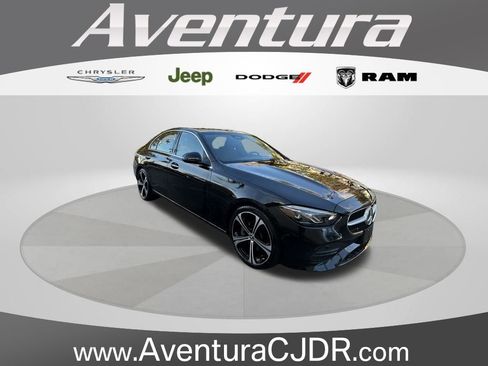 Used 2025 Mercedes-Benz C 300 Sedan image 1